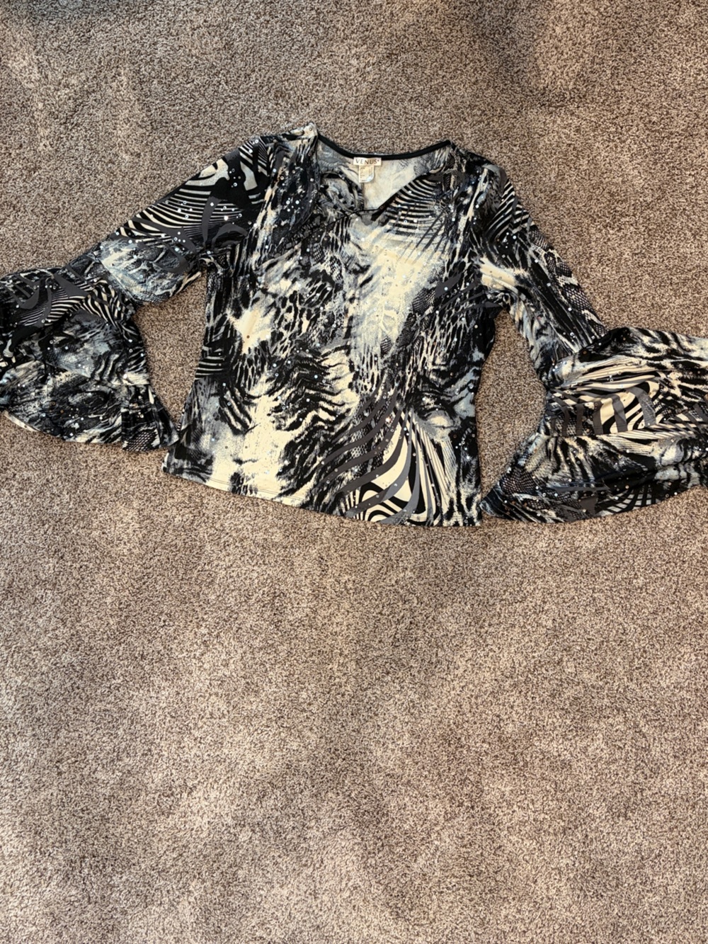 VENUS Off-Shoulder Black & White Animal Print Women's Top Size XL